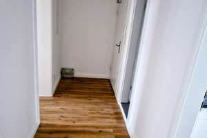 Traumhafte 3-Zimmer-Altbauwohnung mit Balkon – Erstbezug nach Komplettsanierung – 63067 Messehalle, Offenbach am Main – Vorschaubild 10