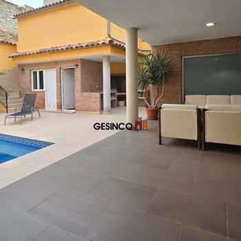 Haus mit Pool in Aielo de Malferit zu verkaufen