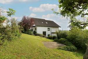 Top gepflegtes Einfamilienhaus in herrlicher Aussichtslage, Einliegerwohnung und großzügigem Garten – Die vollständige Adresse der Immobilie erhältst du vom Anbieter., 71296 Heimsheim – Vorschaubild 40
