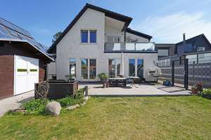 Großes EFH mit 6 Zi. und Einliegerwhg. mit großen Garten in ruhiger Top Lage! – Die vollständige Adresse der Immobilie erhältst du vom Anbieter., 22043 Jenfeld, Hamburg – Vorschaubild 3