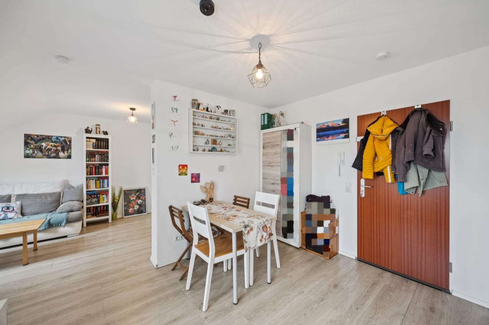 Immobilie in Gundelfingen - Gemütliche 1,5-Zimmer-Eigentumswohnung in Gundelfingen mit großer Dachterrasse - Bild 1