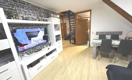 Gemütliche 2-3 Zi.-Maison.-Wohnung, verglaster Balkon, TG,  bezugsfrei