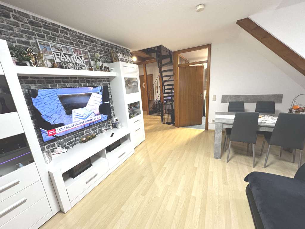 Immobilie in Oberteuringen - Gemütliche 2-3 Zi.-Maison.-Wohnung, verglaster Balkon, TG,  bezugsfrei - Bild 0