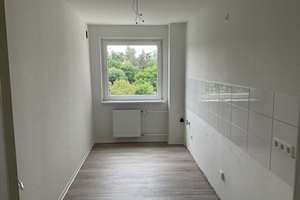 Großzügige 3-Zimmer-Wohnung mit Balkon – Württemberger Allee 15, 33689 Sennestadt, Bielefeld – Vorschaubild 4