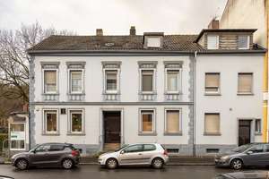 7-Parteien Mehrfamilienhaus mit Arztpraxis und 4 Garagen Ist-Faktor 10,3 – Die vollständige Adresse der Immobilie erhältst du vom Anbieter., 58089 Vorhalle, Hagen – Vorschaubild 2