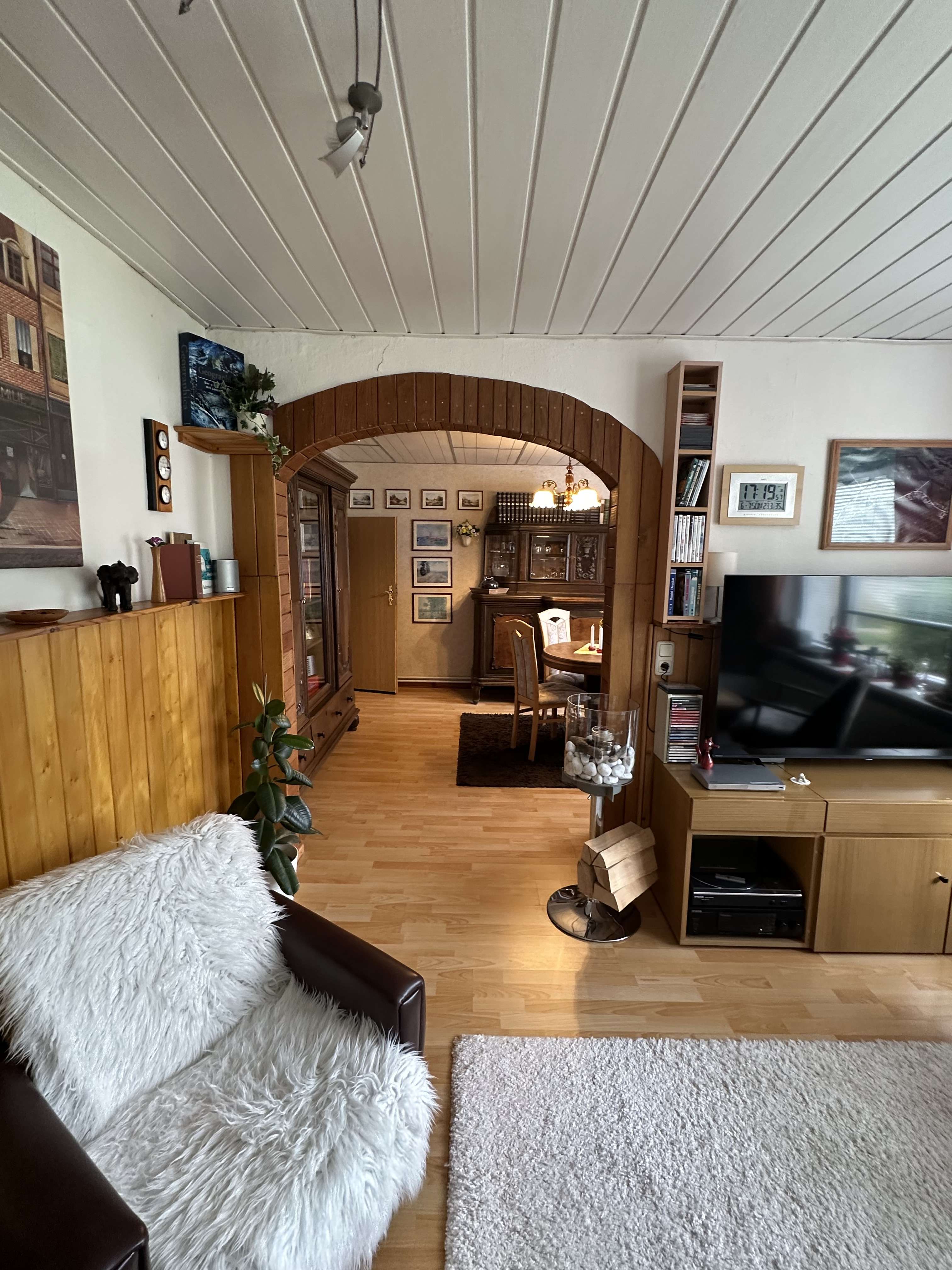 Immobilie in Damshagen - Traumhaftes Anwesen 3963 m² /Alleinlage gegenüber vom Gutshaus in Parin/ Blick auf den großen Teich - Bild 8