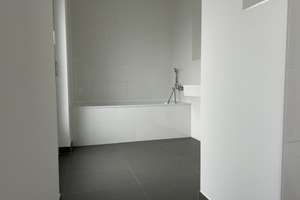Wunderschöne große 3-Zimmer-Wohnung mit Dachterrasse in München – Am Oberwiesenfeld 41, 80809 Am Riesenfeld, München – Vorschaubild 5