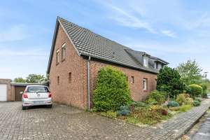 Doppelhaushälfte mit ELW mit großzügigem Anbau und Gartenidylle in Kalkar – Die vollständige Adresse der Immobilie erhältst du vom Anbieter., 47546 Kalkar – Vorschaubild 3
