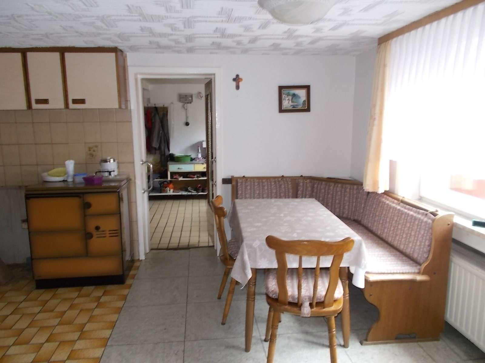 Immobilie in Grebenhain - Familienhaus mit Nebengebäuden + Flächen in Grebenhain-Hartmannshain - Bild 4