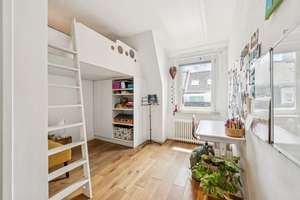 Familienfreundliche Maisonettewohnung mit schöner Dachterrasse! – Die vollständige Adresse der Immobilie erhältst du vom Anbieter., 40223 Bilk, Düsseldorf – Vorschaubild 3