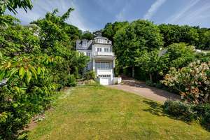 Logenplatz über der Elbe – Exquisites Anwesen in privilegierter Strandweglage – Die vollständige Adresse der Immobilie erhältst du vom Anbieter., 22587 Blankenese, Hamburg – Vorschaubild 2