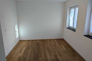 Hochwertige 4 Zimmer Wohnung in zentraler Lage | 80 m² | 1. OG | Balkon | EBK | Carport | Kempten – 87439 Innenstadt, Kempten (Allgäu) – Vorschaubild 6