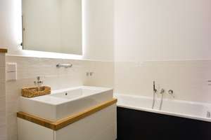 Elegant and Spacious 4-Room Family Apartment with Two Balconies and Two Bathrooms – wolliner strasse 5, 10435 Mitte (Ortsteil), Berlin – Vorschaubild 18