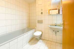 2-Raum-Wohnung mit Balkon und Tiefgaragenstellplatz in ruhiger Lage – Die vollständige Adresse der Immobilie erhältst du vom Anbieter., 4158 Wiederitzsch, Leipzig – Vorschaubild 2
