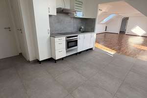 Großzügige Loft-Dachgeschosswohnung mit Terrasse und Blick auf Weinberge & Felder – Die vollständige Adresse der Immobilie erhältst du vom Anbieter., 75210 Keltern – Vorschaubild 5