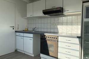 TOP gemütliche 1 ZKDB Wohnung im Dachgeschoß in zentraler, aber ruhiger Lage direkt an der FH – Lerchenfeldstraße 15, 47805 Dießem/Lehmheide, Krefeld – Vorschaubild 10