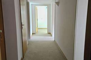Wohnhaus mit Zwei-Zimmer-Einliegerwohnung in sehr schöner Süd-Wohnlage mit Fernsicht – 74081 Klingenberg, Heilbronn – Vorschaubild 45