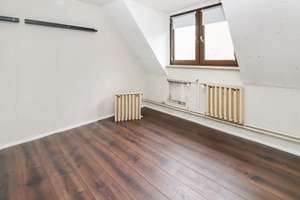 Charmante Villa mit großem Garten, Dachterrasse & Saunahaus – Wohnen mit Charakter in Calbe – Die vollständige Adresse der Immobilie erhältst du vom Anbieter., 39240 Calbe (Saale) – Vorschaubild 12