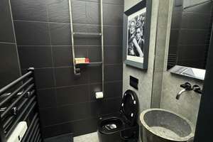 Property thumbnail 12