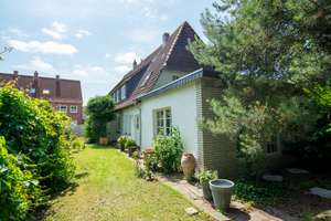 Tönning! Mehrfamilienhaus mit 4 Wohneinheiten inklusive Küstenflair – Die vollständige Adresse der Immobilie erhältst du vom Anbieter., 25832 Tönning – Vorschaubild 3