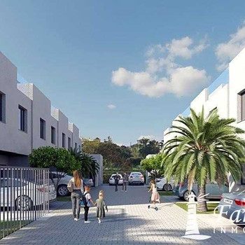 Neuer Bau in der Gegend von La Jara mit Gemeinschaftspool.