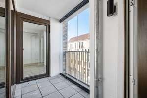 Großzügige 2-Zimmer-Wohnung mit Loggia im Zentrum von Kiel