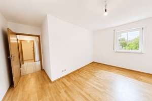 Gartenwohnung mit 4 Zimmern, Terrasse & zwei Stellplätzen - sofort frei! – Die vollständige Adresse der Immobilie erhältst du vom Anbieter., 94481 Grafenau – Vorschaubild 8