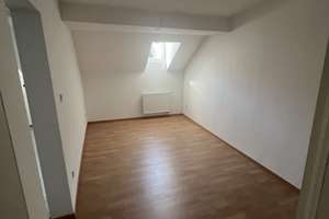 Erstbezug nach Sanierung: ansprechende 3-Zimmer-Wohnung in der Marktstraße – Die vollständige Adresse der Immobilie erhältst du vom Anbieter., 65183 Mitte, Wiesbaden – Vorschaubild 4