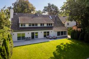 Große Familienvilla mit Seeblick in absoluter Toplage am Großen Wannsee – Berlin – Vorschaubild 5