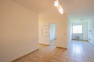 PROVISIONSFREI: Renovierte 3-Zimmerwohnung mit Loggia (bezugsfrei) – Niederhöchstädter Straße 14, 61449 Steinbach (Taunus) – Vorschaubild 6