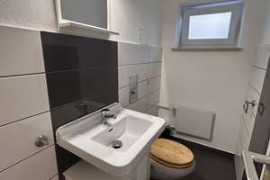 Attraktive 2-Zimmer-Einliegerwohnung mit All-inclusive-Angebot in ruhiger Lage von Neu-Ulm/Finningen – Am Grünen Berg 5, 89233 Neu-Ulm – Vorschaubild 12