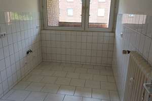 3-Zimmer-Wohnung mit Loggia in Krefeld Fischeln – Vaaßenweg 7, 47807 Fischeln, Krefeld – Vorschaubild 3