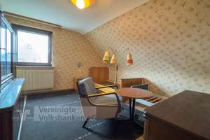 Großes Einfamilienhaus mit schönem Garten und 2 Garagen – Die vollständige Adresse der Immobilie erhältst du vom Anbieter., 72766 Sondelfingen, Reutlingen – Vorschaubild 20