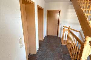Eins-Zweifamilienhaus in schöner Wohnlage - Kleinkarlbach – Die vollständige Adresse der Immobilie erhältst du vom Anbieter., 67271 Kleinkarlbach – Vorschaubild 4