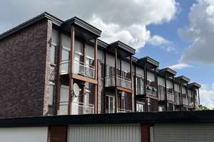 Bothfeld: Exzellentes Wohnen mit viel Platz auf 3 Etagen im RMH, 2x Balkone - Top Lage & Carport! – Die vollständige Adresse der Immobilie erhältst du vom Anbieter., 30659 Bothfeld, Hannover – Vorschaubild 47