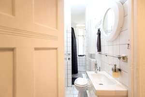 Bezugsfreie Altbauwohnung, zwischen den lebendigen Kiezen Sprengelkiez und Gerichtstraße. – Triftstraße 7, 13353 Wedding, Berlin – Vorschaubild 10