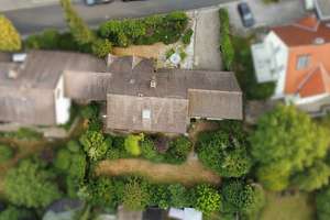 Aussichtsreiches Raumwunder: Einfamilienhaus mit Einliegerwohnung und Traumblick in Neustadt – Die vollständige Adresse der Immobilie erhältst du vom Anbieter., 91413 Neustadt an der Aisch – Vorschaubild 5