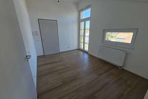 Sanierte Hochwertige großzügige 2-3 -Zimmer-Wohnung mit Aufzug in Fredersdorf-Vogelsdorf – Ernst-Thälmann-Straße 28B, 15370 Fredersdorf-Vogelsdorf – Vorschaubild 4