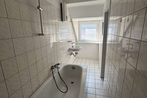 2 Zimmer Wohnung im Dachgeschoss mit Pakettboden – Die vollständige Adresse der Immobilie erhältst du vom Anbieter., 50678 Altstadt/Süd, Köln – Vorschaubild 5