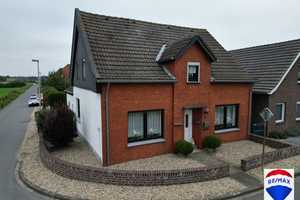 Gepflegtes Einfamilienhaus mit  großem Ausbaupotential 
 mit Doppelgarage auf 500m² Grundstück – Kleve (Kreis) – Vorschaubild 2