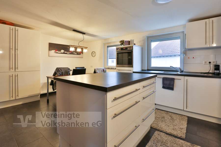 Immobilie in Gäufelden - Charmantes Einfamilienhaus mit vermieteter Einliegerwohnung - Willkommen in Ihrer neuen Immobilie - Bild 8