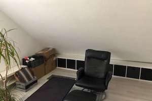 Charmante und voll möblierte 4 Zimmer Dachgeschoßwohnung – Henriettenstr. 11, 44793 Kruppwerke, Bochum – Vorschaubild 10