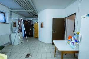 Gepflegtes  Einfamilienhaus mit Einliegerwohnung , Doppelgarage , Garten in Ludwigshafen-Oggersheim – 67071 Oggersheim, Ludwigshafen am Rhein – Vorschaubild 55