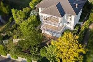 Exklusive Villa in bester Lage an den Weinbergen von privat. – Bergstraße (Kreis) – Vorschaubild 1