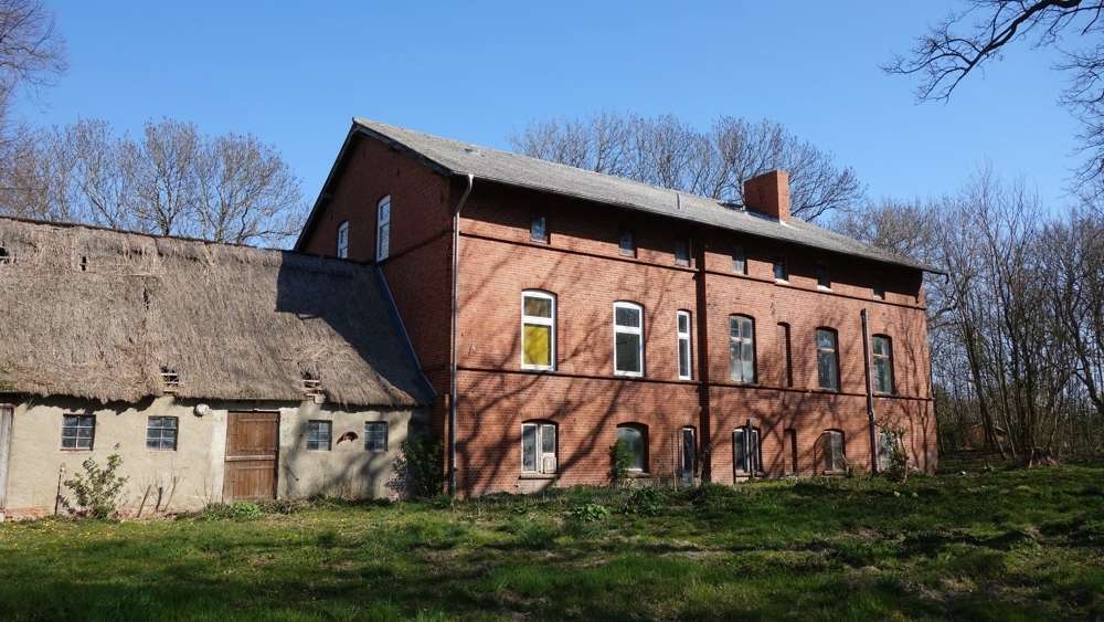 Insel Hiddensee Mehrfamilienhaus direkt am Hafen in Kloster, Vorpommern Rügen Kreis – Bild 3