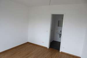 Neubau-Passivhaus-Doppelhaushälfte mit Terrasse und Balkon in Ulm/Lehr gelegen. – Bgm.-Leypoldt-Weg 16, 89081 Lehr, Ulm – Vorschaubild 11