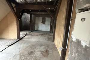 Großzügiges Potenzial: Zehn-Zimmer-Wohnung in Berlin – Beusselstraße 8, 10553 Moabit, Berlin – Vorschaubild 20