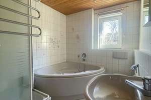 Wohnhaus in exponierter Lage, vielseitig nutzbar – Die vollständige Adresse der Immobilie erhältst du vom Anbieter., 9123 Einsiedel, Chemnitz – Vorschaubild 13
