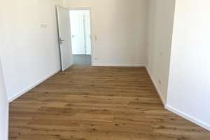 Zentral und ruhig, Sie können in Kürze einziehen. 3-ZKB Erdgeschosswohnung mit Terrasse  – Elser Kirchstraße 10a, 33106 Elsen, Paderborn – Vorschaubild 12
