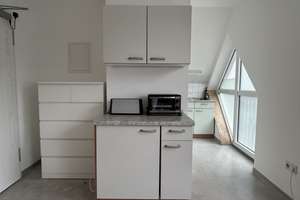 helle 1 Zimmer DG-Wohnung im Herzen von Essen-Werden – Körholzstr. 5-7, 45239 Werden, Essen – Vorschaubild 6